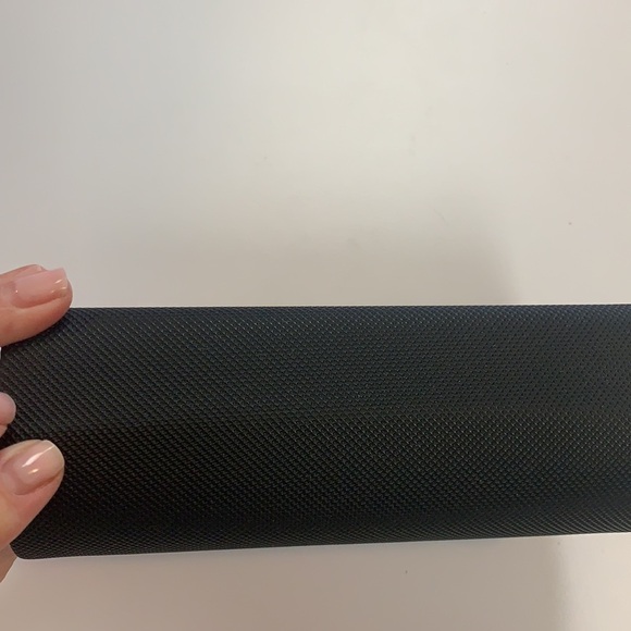 Nicole Miller eye/ Sunglass case Unisex - Picture 5 of 7